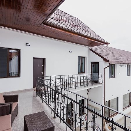 Făgăraş Elegant House酒店 外观 照片