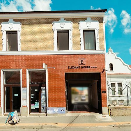Făgăraş Elegant House酒店 外观 照片