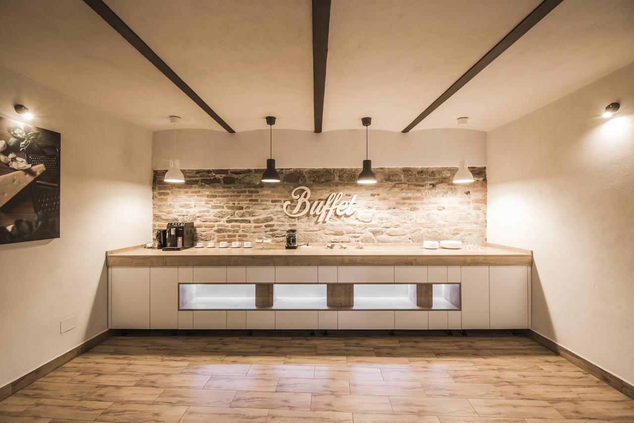 Făgăraş Elegant House酒店 外观 照片