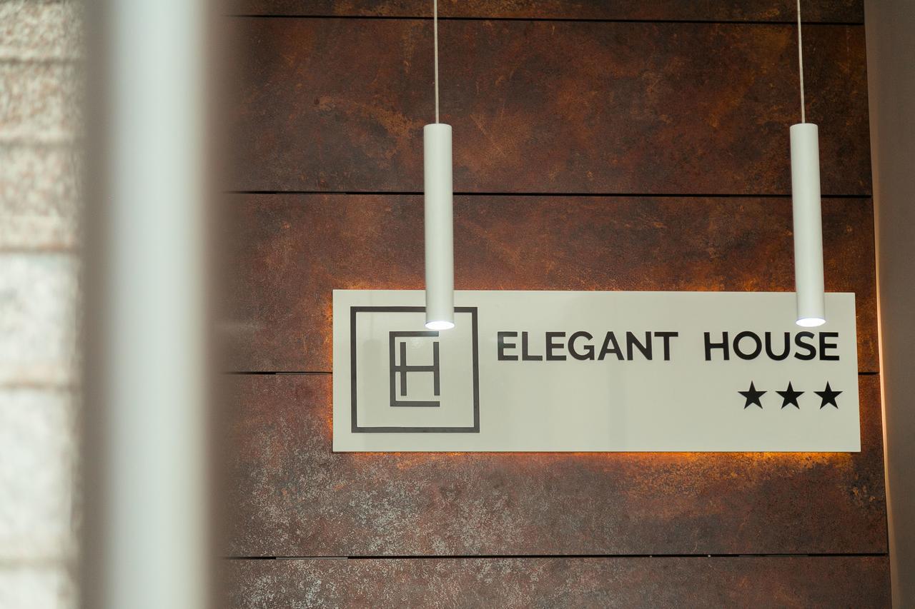 Făgăraş Elegant House酒店 外观 照片