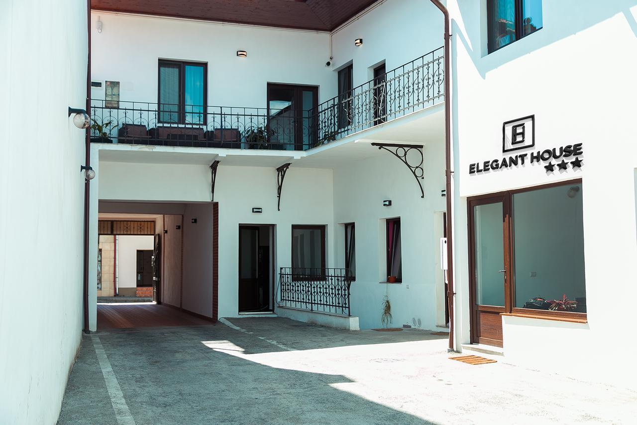 Făgăraş Elegant House酒店 外观 照片