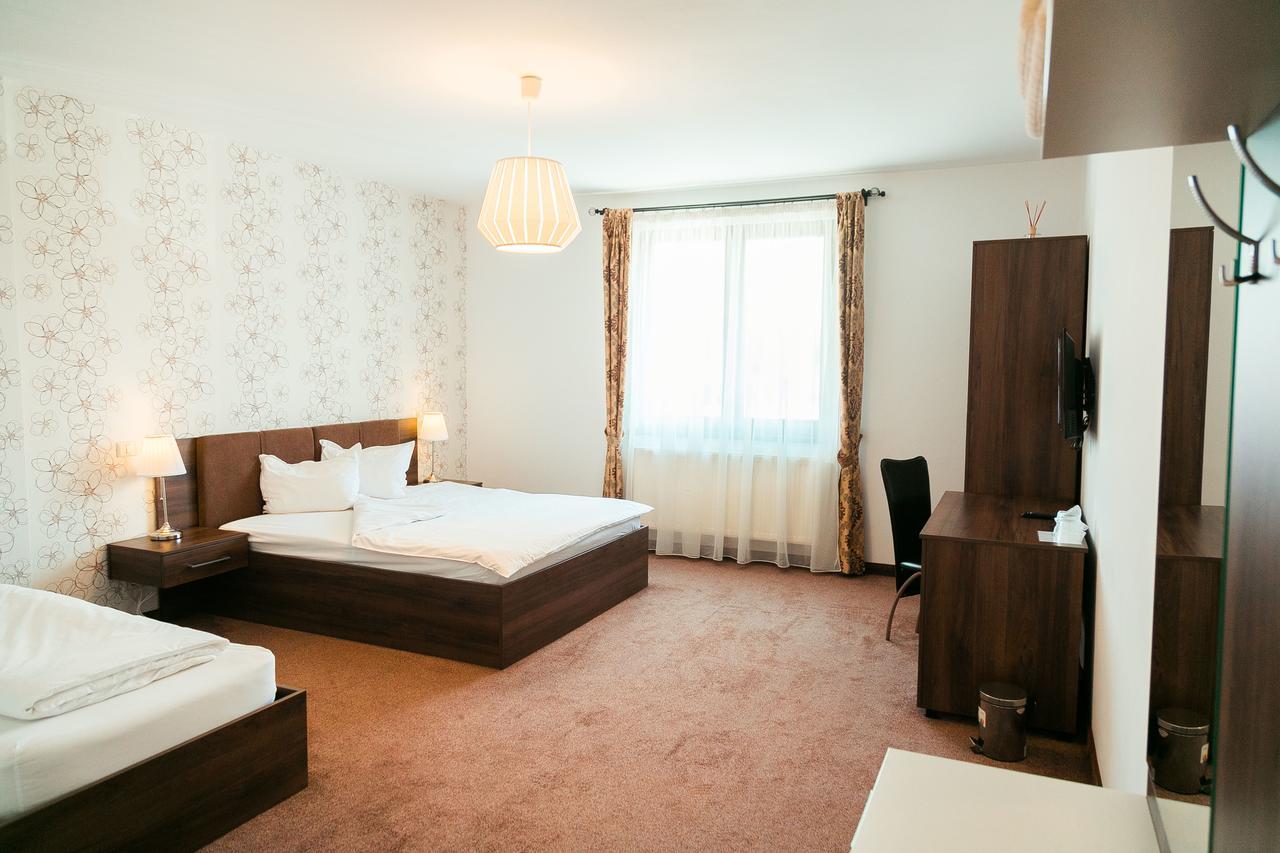 Făgăraş Elegant House酒店 外观 照片