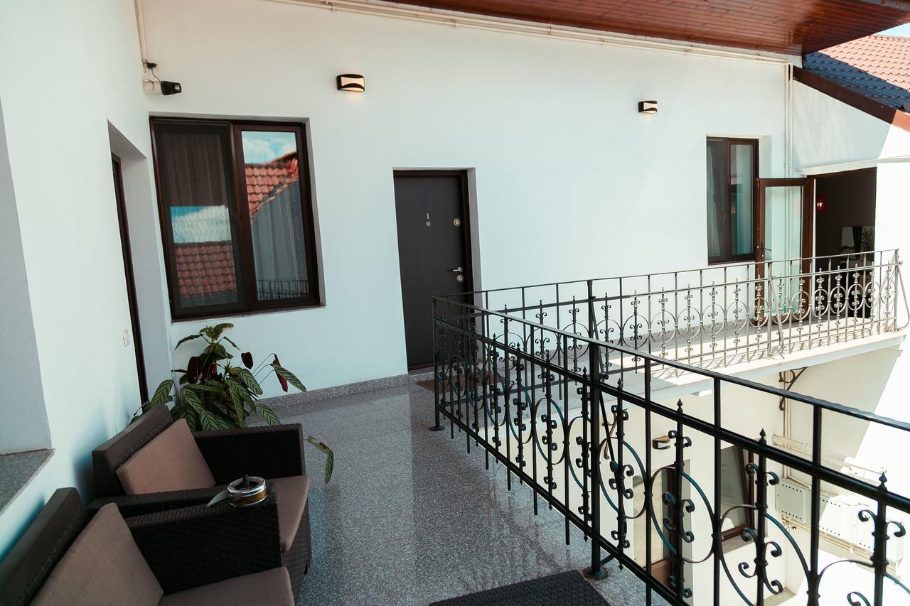 Făgăraş Elegant House酒店 外观 照片